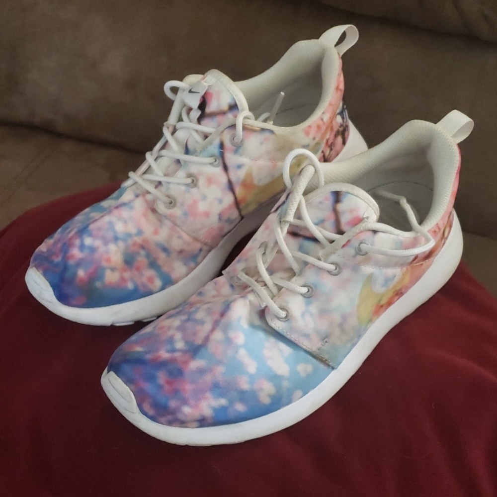 Nike Roche